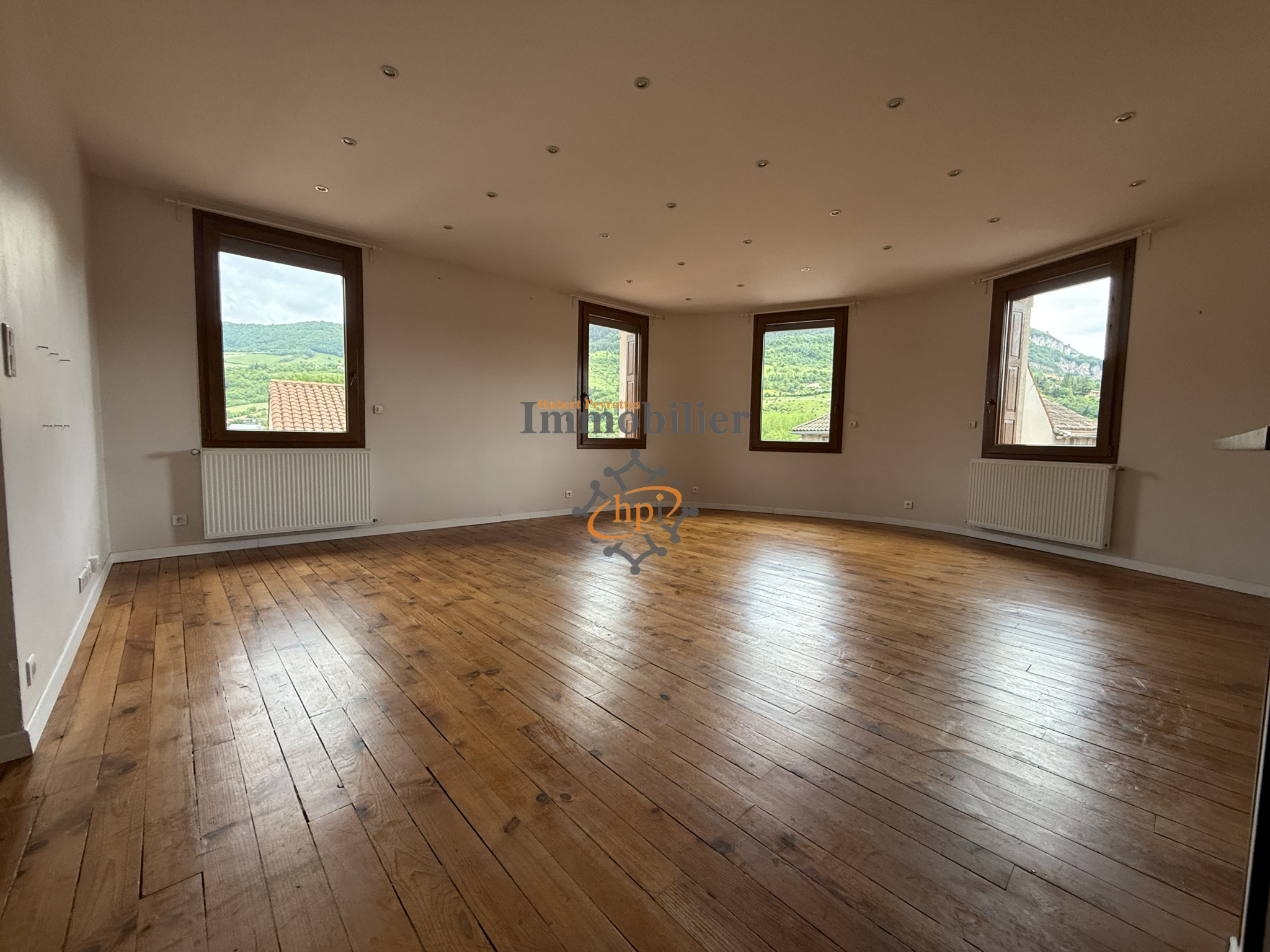 Agence immobilière de Hubert Peyrottes Immobilier